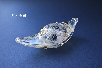 月ノ烏賊　Yoshimi Seki Glass Exhibition